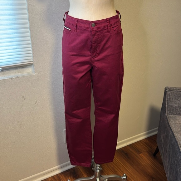 Tommy Hilfiger Pants - TH burgundy pants